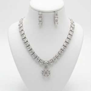 004 Square-Cut Crystal Necklace with Hexagonal Floral Pendant Set